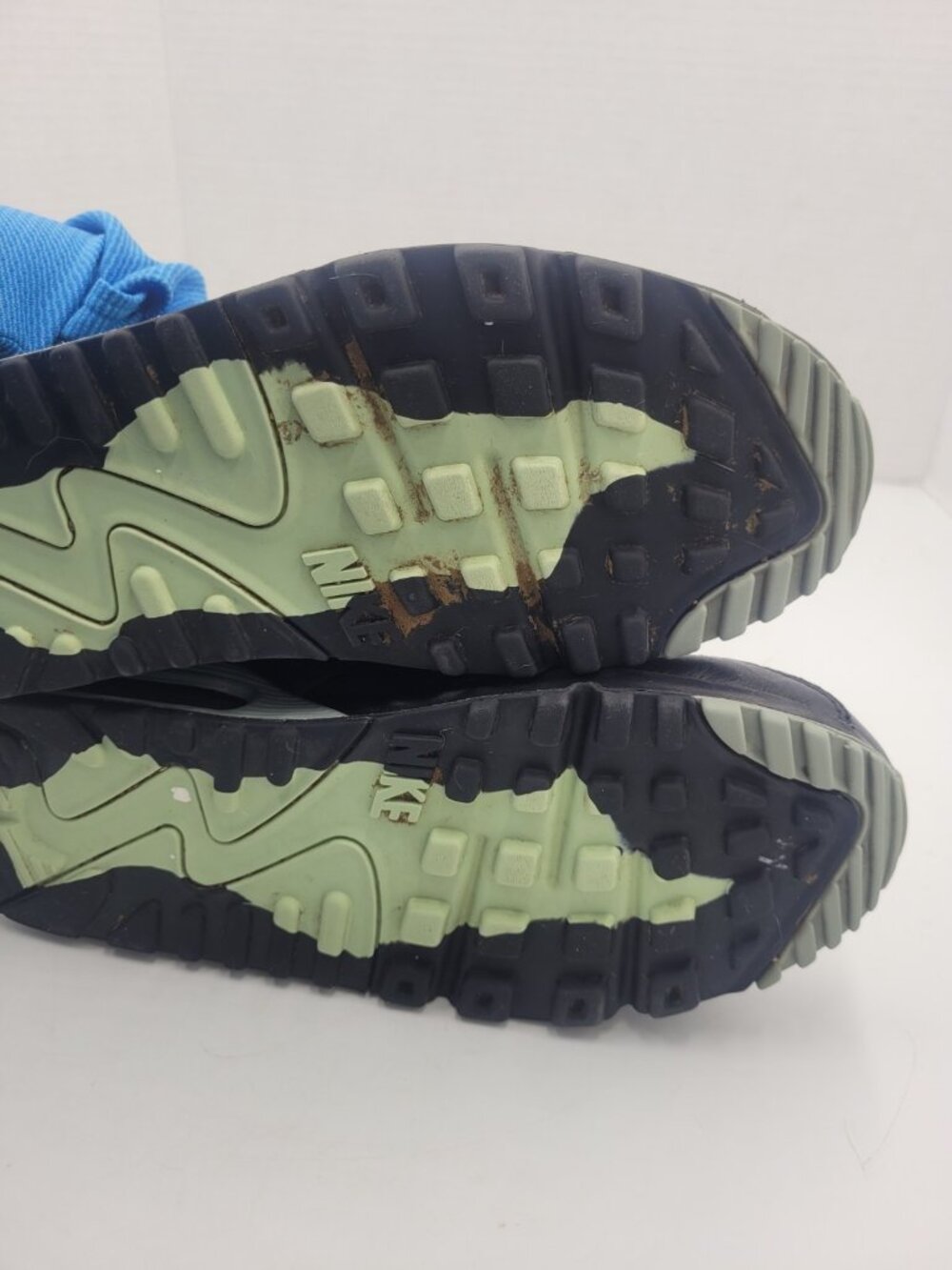 Nike Air Max 90 Black Gray Green Sneaker Unisex Kids 5Y EU 37.5 Flat Athletic - Picture 11 of 13
